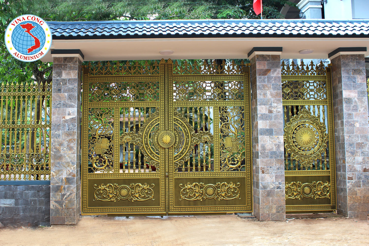 Các mẫu cổng nhôm đúc được ưa chuộng nhất tại Hà Tĩnh